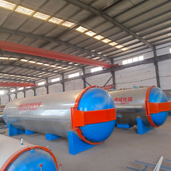 硫化罐在橡膠工業(yè)中有哪些注意事項呢？